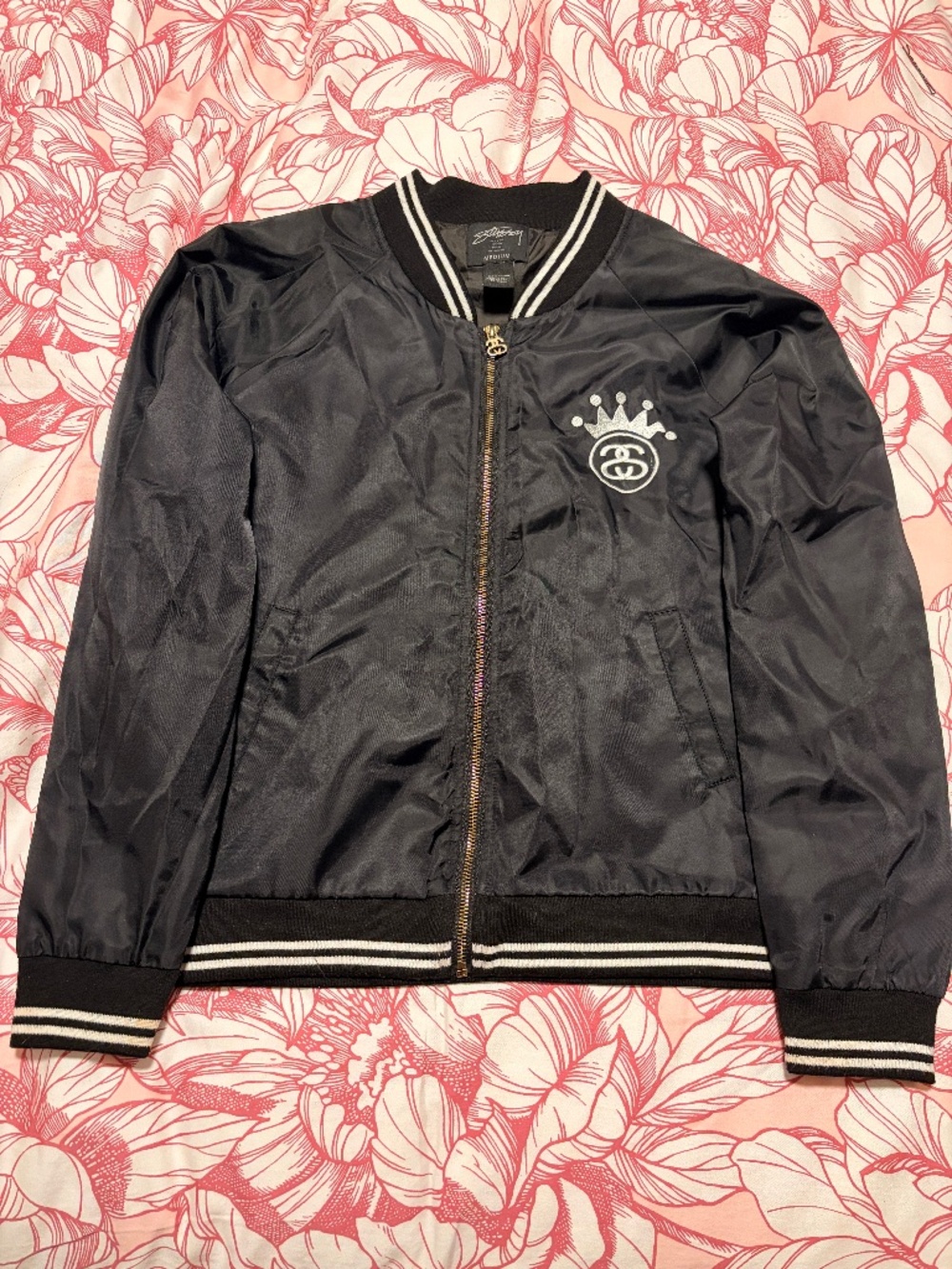 Authentic vintage stussy satin bomber jacket size medium